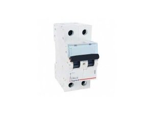 Magnetotermico TX3 6KA C II P 10 A LEGRAND