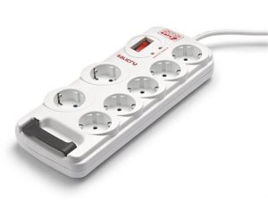 Regleta protección sobretensión 7 tomas